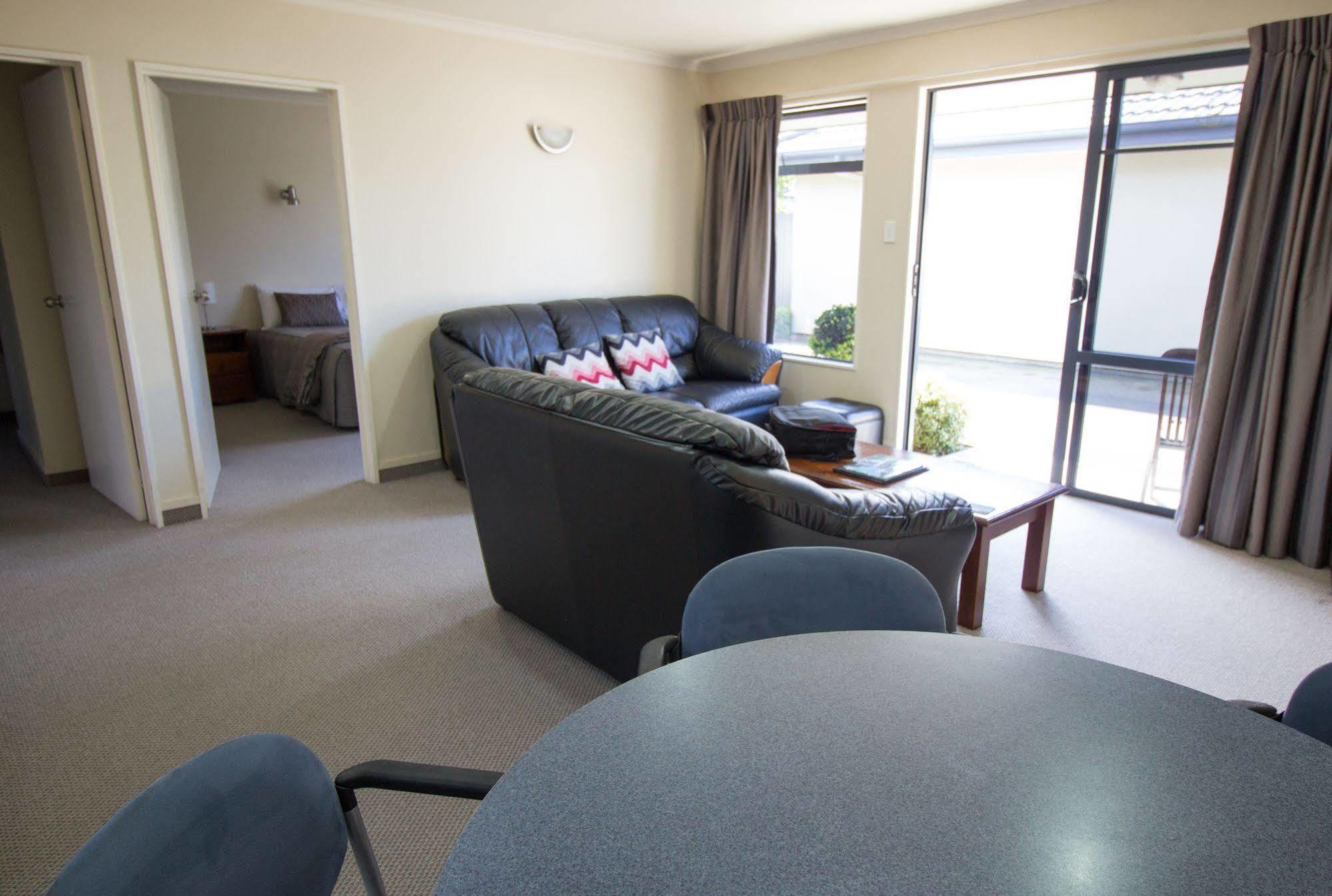ביאנהיים Centre Court Motel מראה חיצוני תמונה